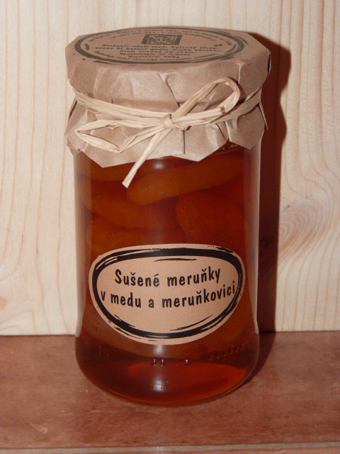 Sušené meruňky v medu a meruňkovici 230g